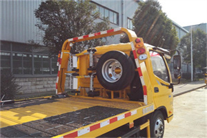 德格附近汽车搭电救援电话