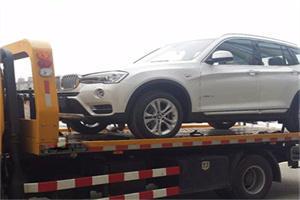 德格拖车24小时服务电话